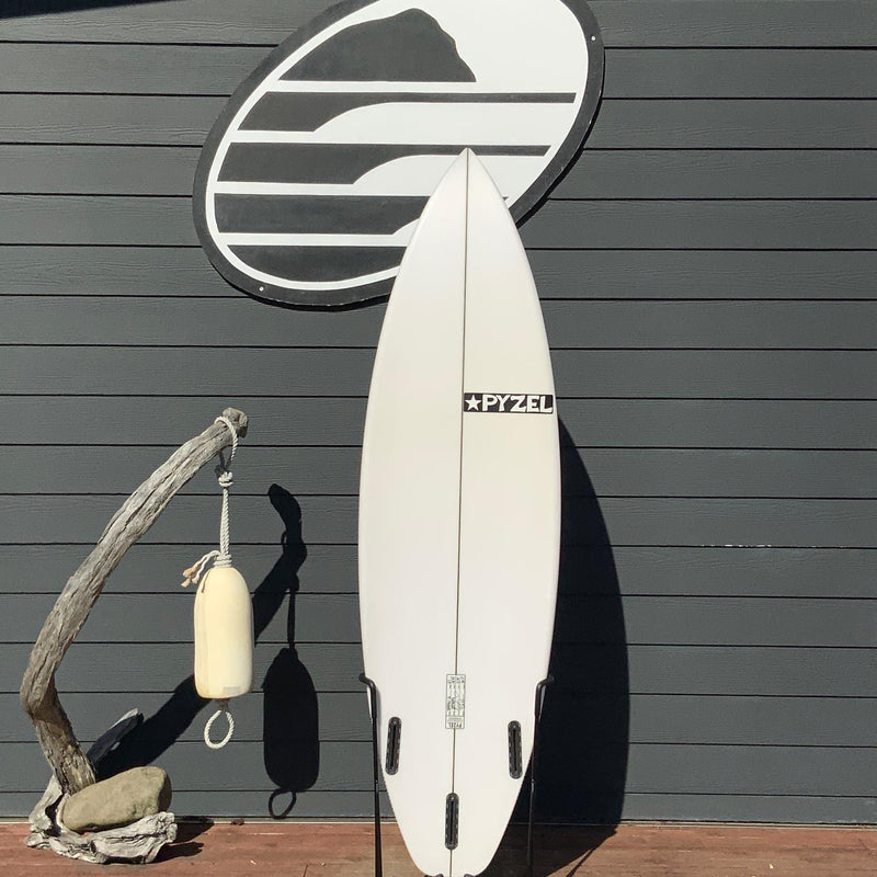 Load image into Gallery viewer, Pyzel Shadow XL 6'1 × 19 ¾ × 2 ¾ Surfboard • USED 2