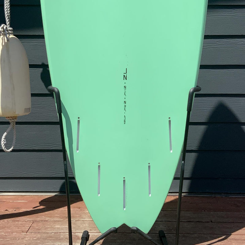 Load image into Gallery viewer, Torq ModFish 7'2 × 21 ¼ × 2 ¾ Surfboard • LIKE NEW 3