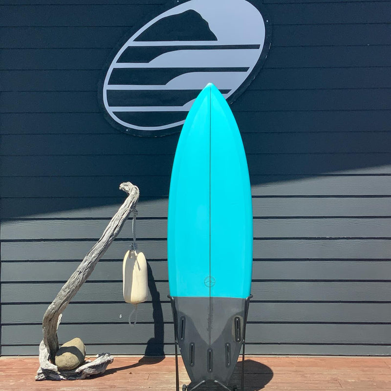 Load image into Gallery viewer, Nomad Custom 5'11 × 19 ½ × 2 ½ Surfboard • USED 2
