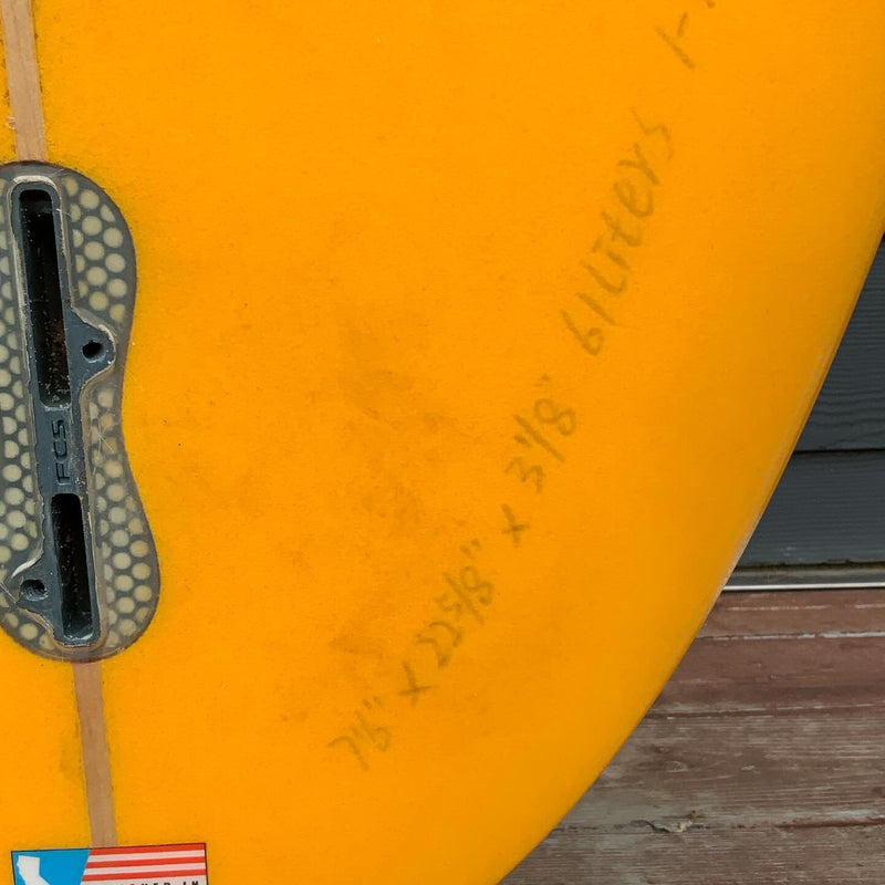 Load image into Gallery viewer, Boardworks The Mix 7'6 × 22 ⅝ × 3 ⅛ Surfboard • USED 4