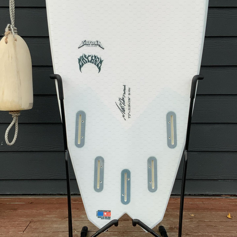 Load image into Gallery viewer, Lib Tech Lost Glydra 7'2 × 22 ¼ × 2.95 Surfboard • USED 3