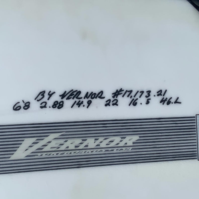 Load image into Gallery viewer, Vernor Da Bomb 6'8 × 22 × 2 ⅞ Surfboard • USED 4