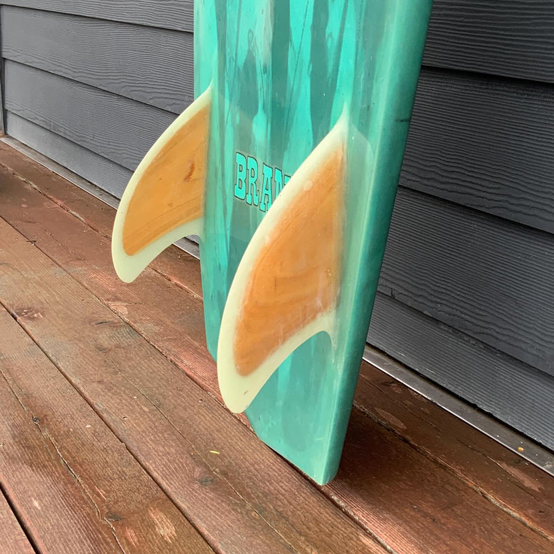 Load image into Gallery viewer, BRAND Mini Simmons 5'10 × 22 × 2 ½ Surfboard • USED 4