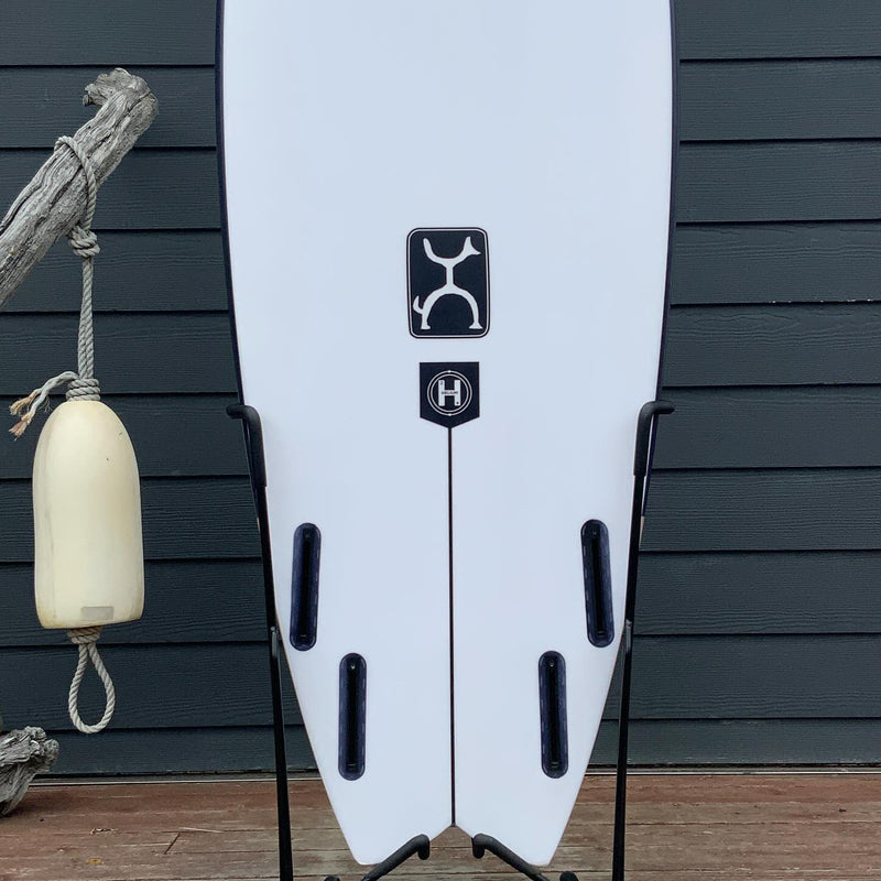 Load image into Gallery viewer, Firewire Seaside Helium 5'6 × 21 ¼ × 2 ½ Surfboard • USED 3