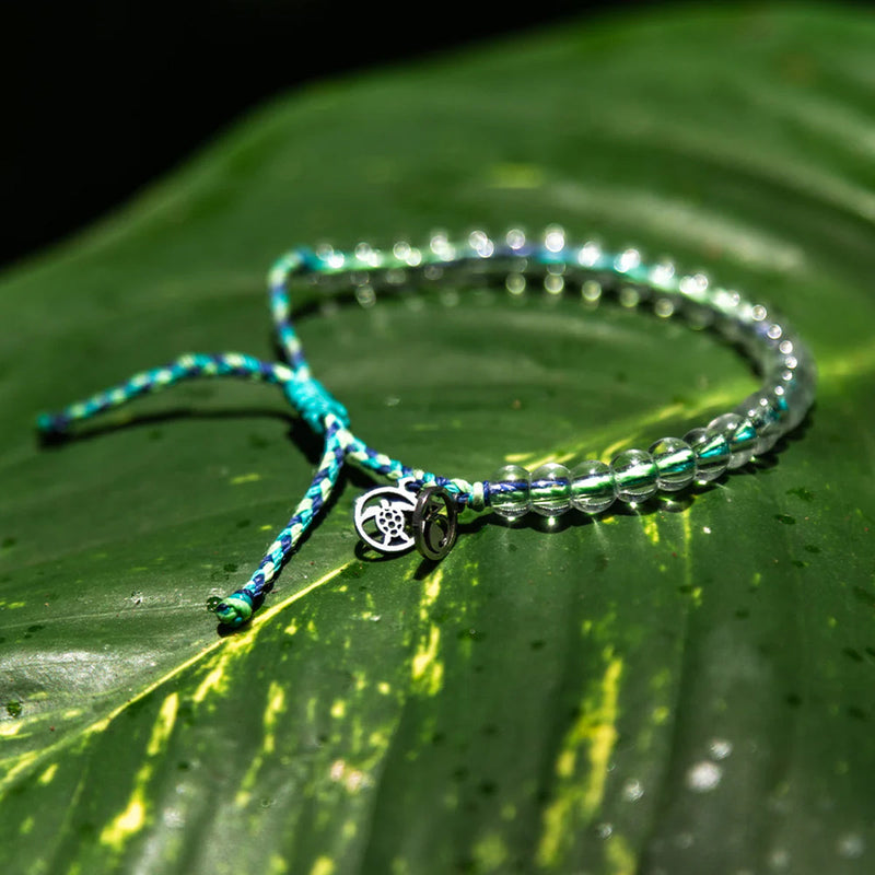 Load image into Gallery viewer, 4Ocean Sea Turtle 2024 Beaded Bracelet 3