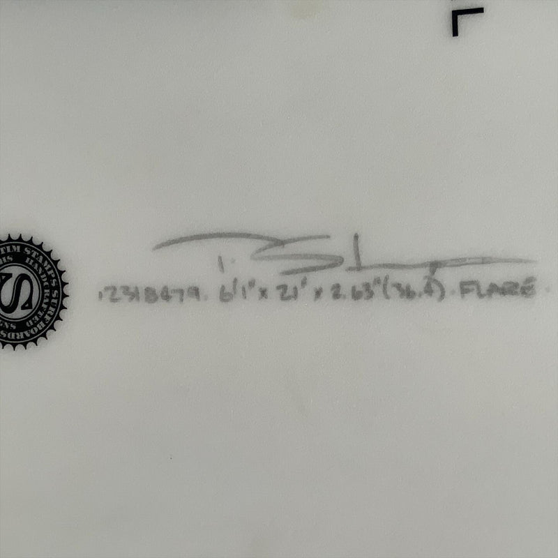 Load image into Gallery viewer, Stamps Flare Varial 6'1 × 21 × 2 ⅝ Surfboard • USED 4