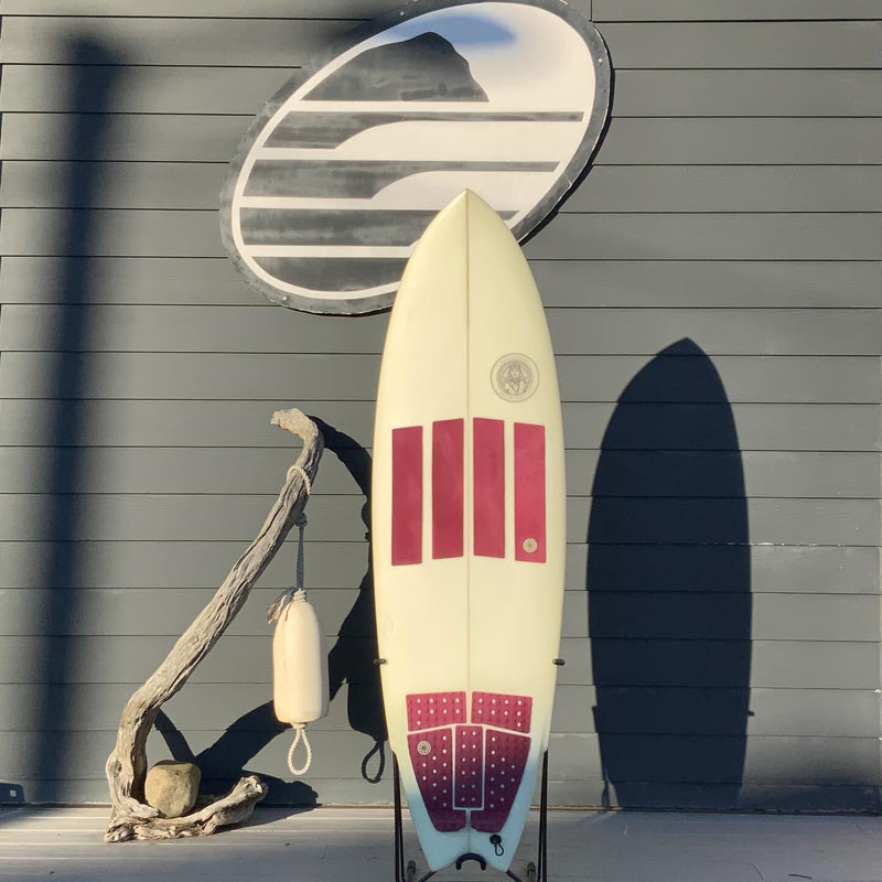 Load image into Gallery viewer, Bauer Custom 5'10 × 20 × 2 7/16 Surfboard • USED 1
