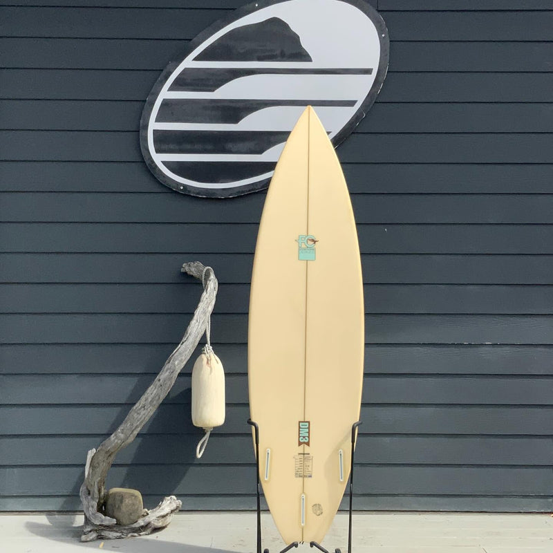 Load image into Gallery viewer, FCD DM3 6'1 × 18 ⅞ × 2 ¼ Surfboard • USED 2