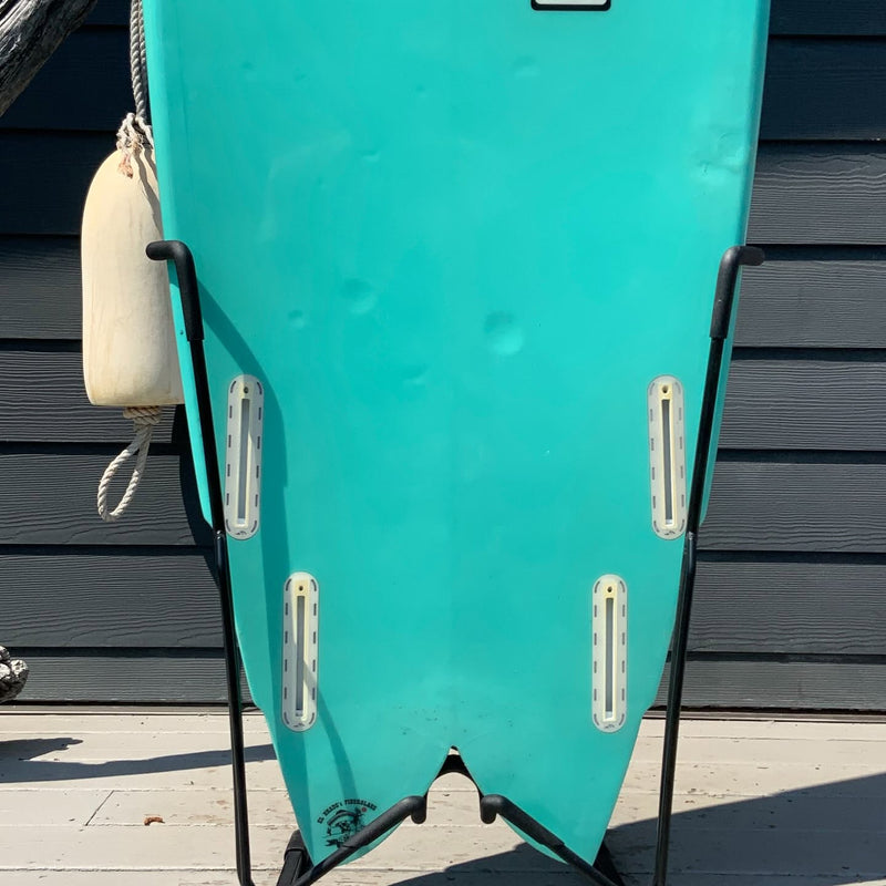 Load image into Gallery viewer, Northwest Surf Design Quad Fish 6'0 × 22 × 3 Surfboard • USED 3