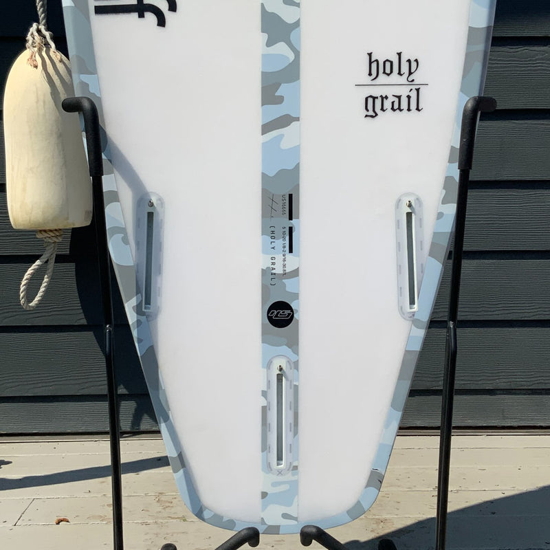 Load image into Gallery viewer, Haydenshapes Holy Grail 5'10 × 20 ⅛ × 2 9/16 Surfboard • USED 3