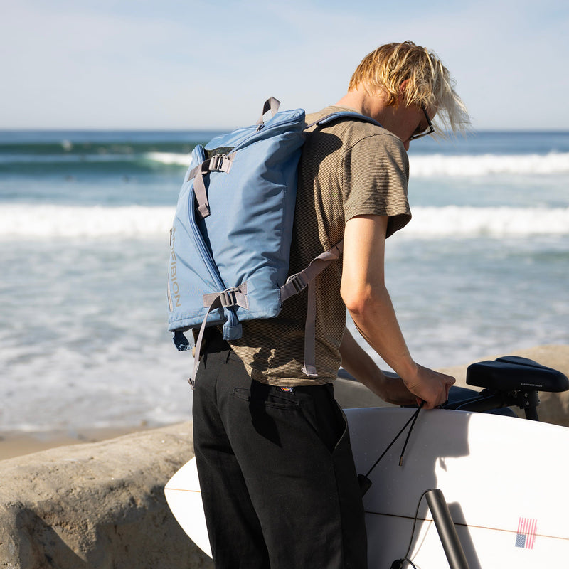 Load image into Gallery viewer, AMFIBION Shoreline 2-in-1 Changing Mat to Surf Pack Backpack 22