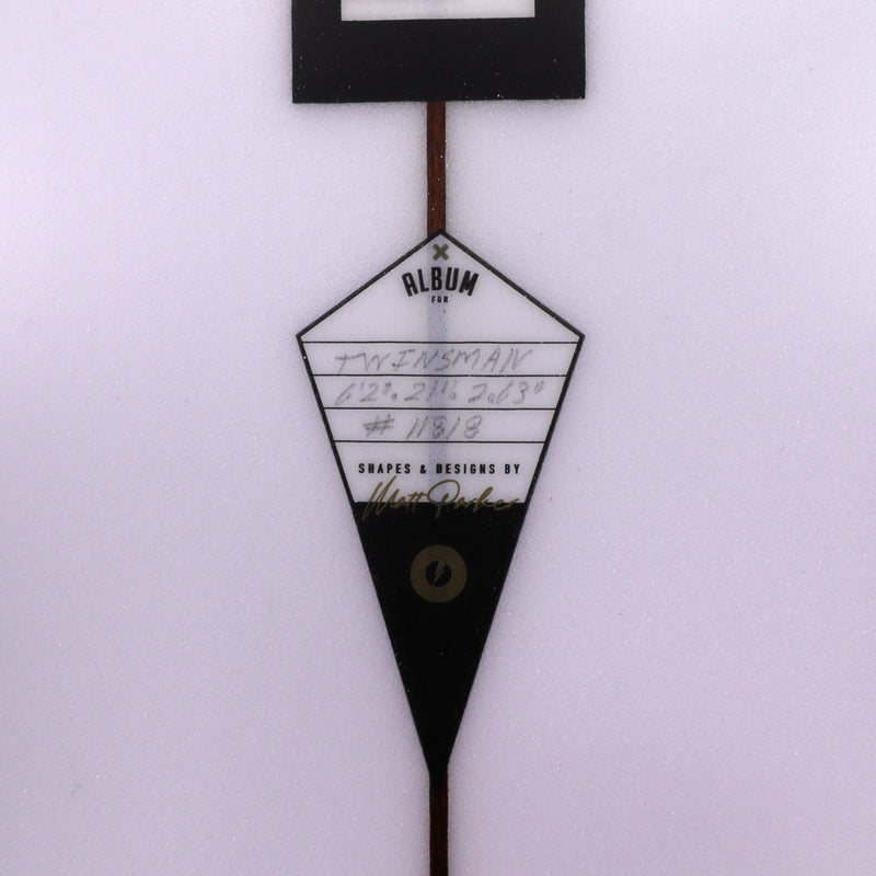 Load image into Gallery viewer, Album Surf Twinsman 6'2 × 21 × 2 ⅝ Surfboard 4