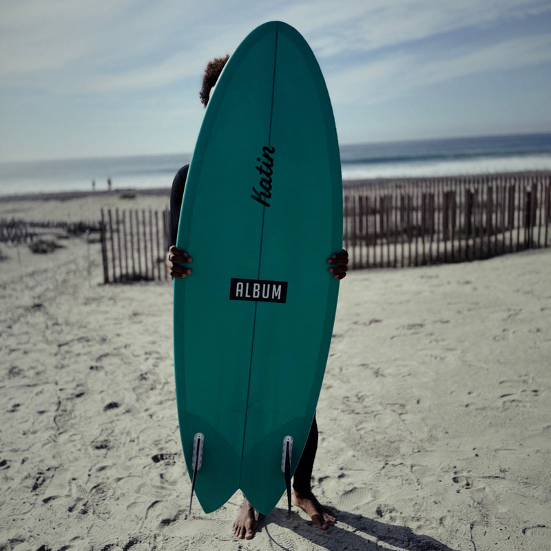 Load image into Gallery viewer, Album Surf Veebee 5'8 × 20 ⅝ × 2.72 Surfboard 5
