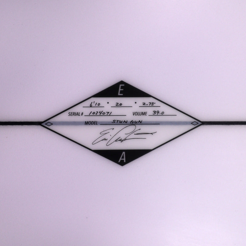 Load image into Gallery viewer, Arakawa Stun Gun 6'10 × 20 × 2 ¾ Surfboard 4