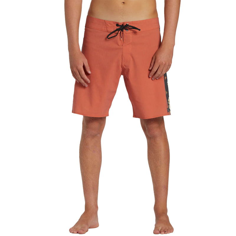 Load image into Gallery viewer, Billabong D Bah Pro 18" Boardshorts 3