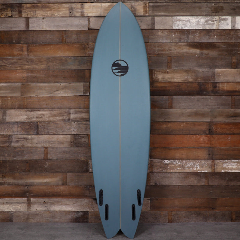 Load image into Gallery viewer, Cleanline Long Fish 7'2 × 21 ⅝ × 2 ¾ Surfboard
