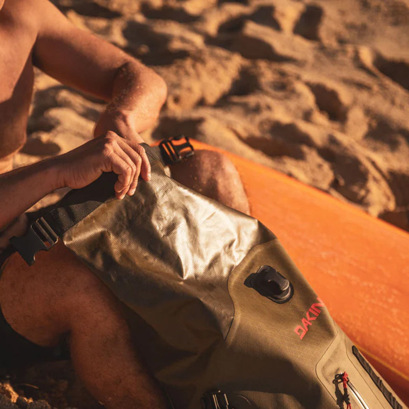 Load image into Gallery viewer, Dakine Cyclone Wet/Dry Roll-Top Surf Pack Backpack - 34L • 2024 7