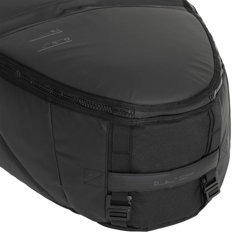 Load image into Gallery viewer, Db Surf Pro 3-4 Coffin Mid-Length Travel Surfboard Bag 5