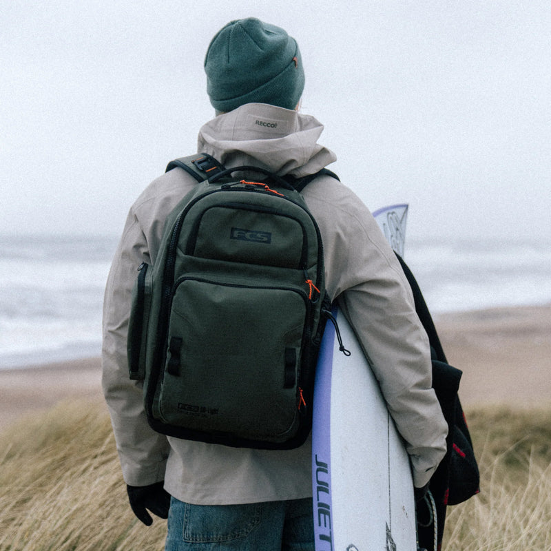 Load image into Gallery viewer, FCS GO-Light Day-X Surf Pack Backpack - 24L 12