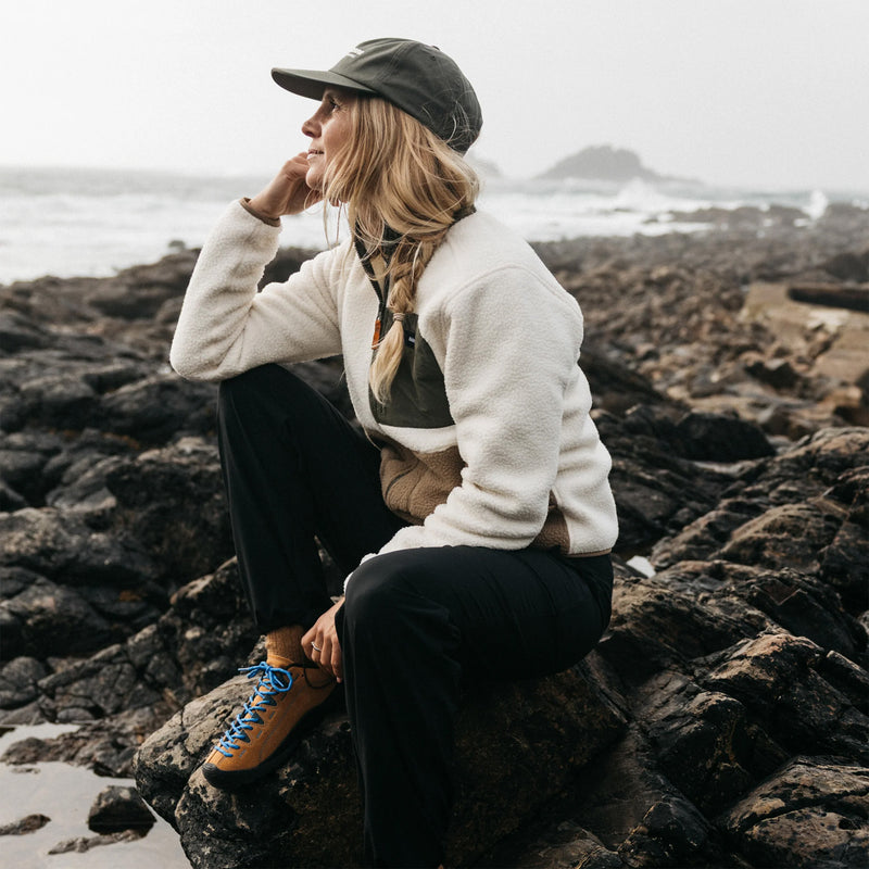 Load image into Gallery viewer, Finisterre Women's Bolster Fleece Zip-Up Jacket 7