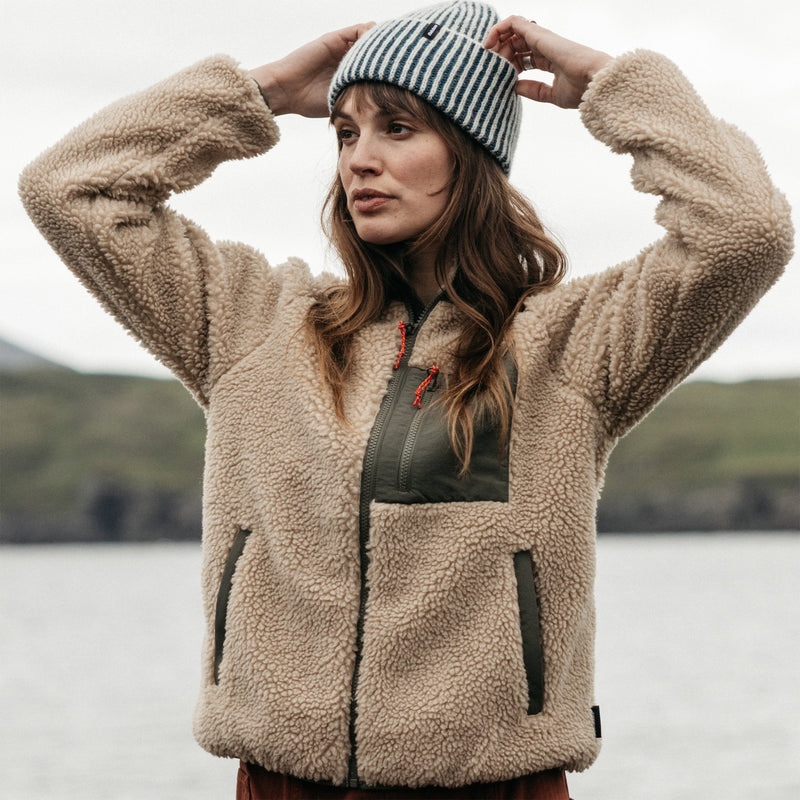 Load image into Gallery viewer, Finisterre Women's Offshore Zip-Up Jacket 10