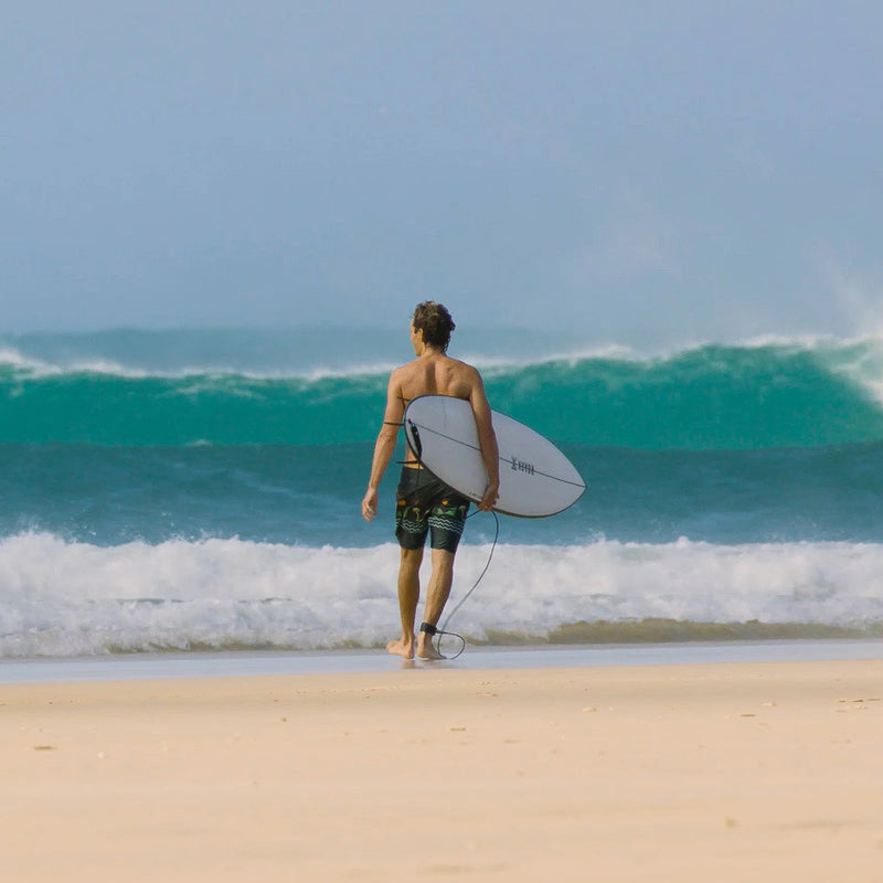 Load image into Gallery viewer, JS Industries El Barón PE Carbon Fusion 6'10 × 20 ¾ × 2 11/16 Surfboard 5
