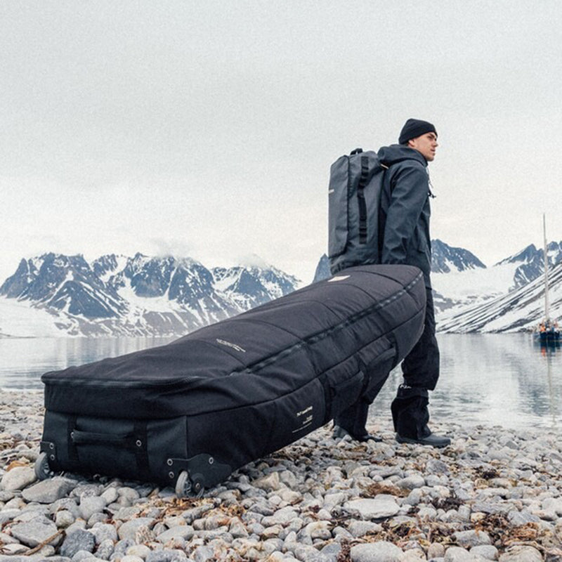 Load image into Gallery viewer, Manera 747 Wheels 1-2 Board Travel Surfboard Bag 12