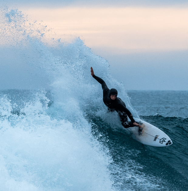 Load image into Gallery viewer, Manera Magma Steamer 6/4 Hooded Chest-Zip Wetsuit • 2024 18