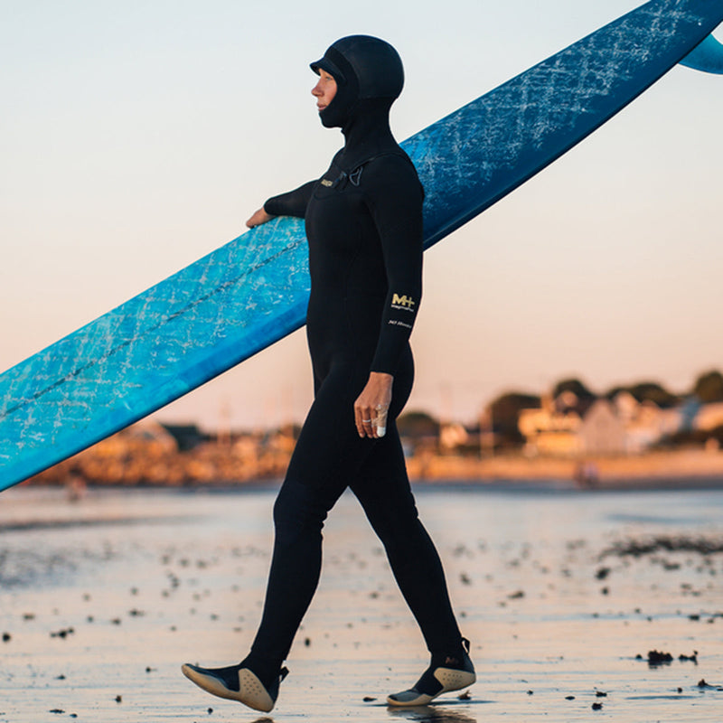 Load image into Gallery viewer, Manera Women's Magma Steamer 5/4/3 Hooded Chest-Zip Wetsuit • 2024 18