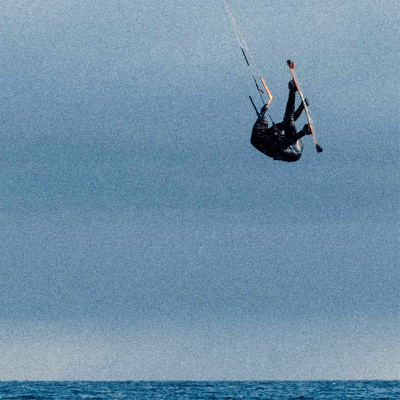 Load image into Gallery viewer, Manera Magma Steamer 5/4/3 Chest-Zip Wetsuit • 2024 24