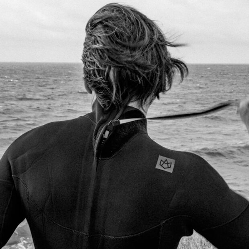 Load image into Gallery viewer, Manera Seafarer+ Steamer 5/3 Back-Zip Wetsuit 16