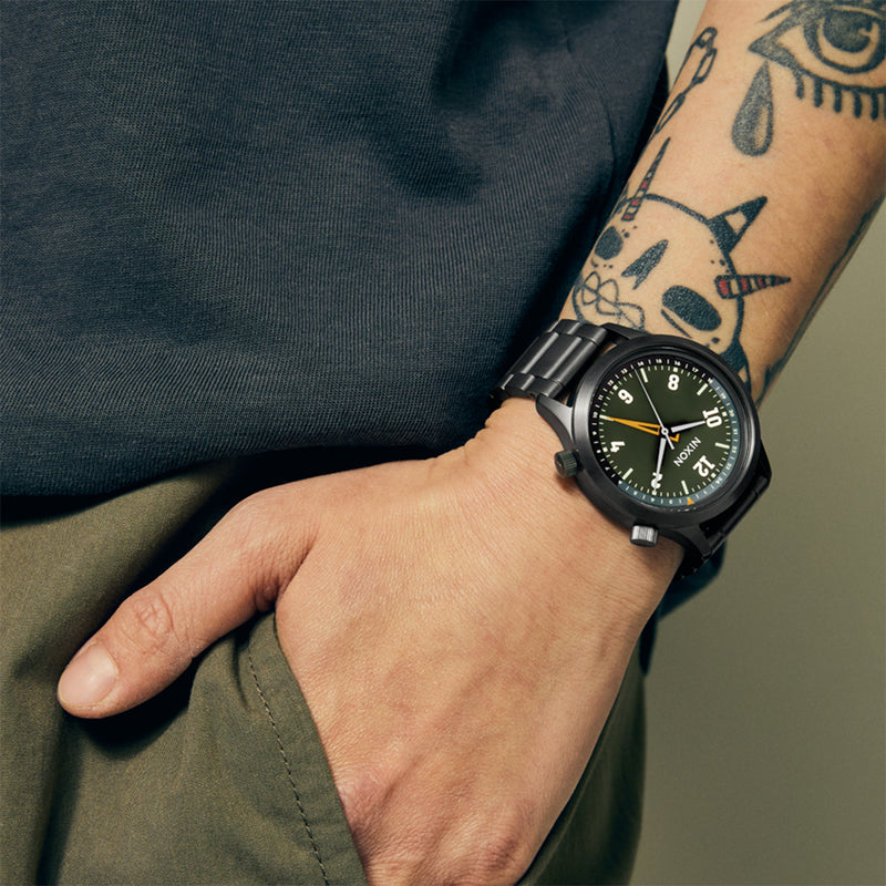 Load image into Gallery viewer, Nixon The Drifter 40 GMT Stainless Steel Watch 7