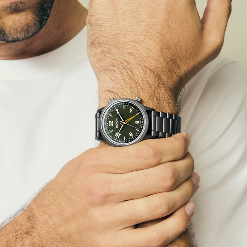 Load image into Gallery viewer, Nixon The Drifter 40 GMT Stainless Steel Watch 8