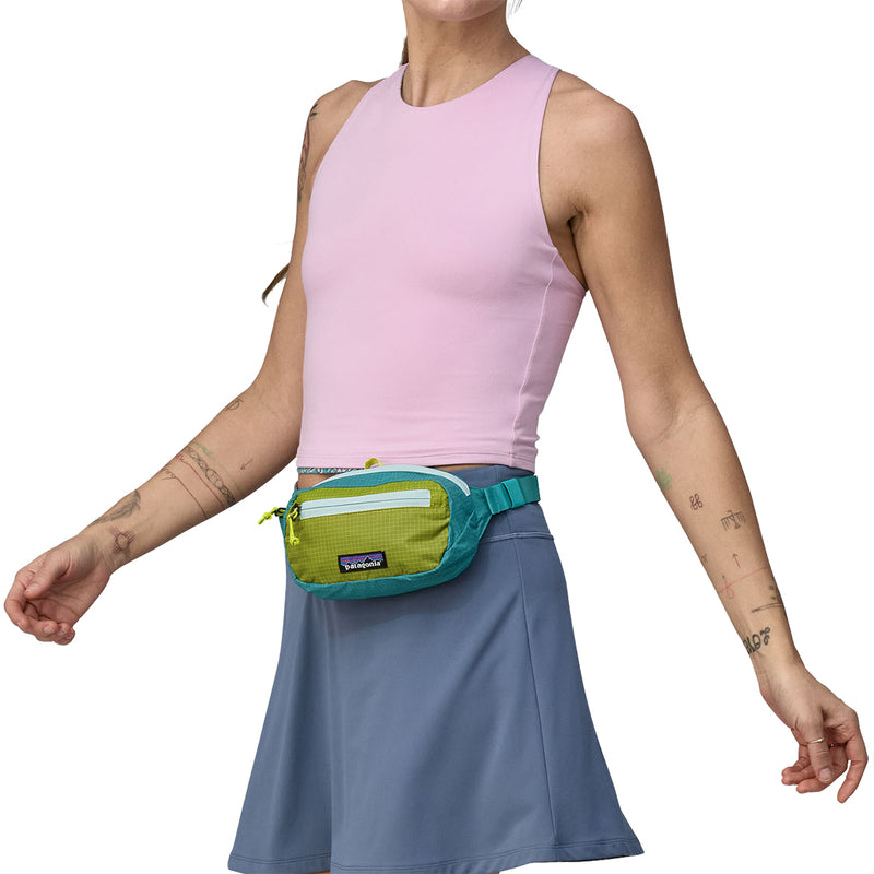 Load image into Gallery viewer, Patagonia Ultralight Black Hole Mini Hip Pack - 1L - Subtidal Blue 2