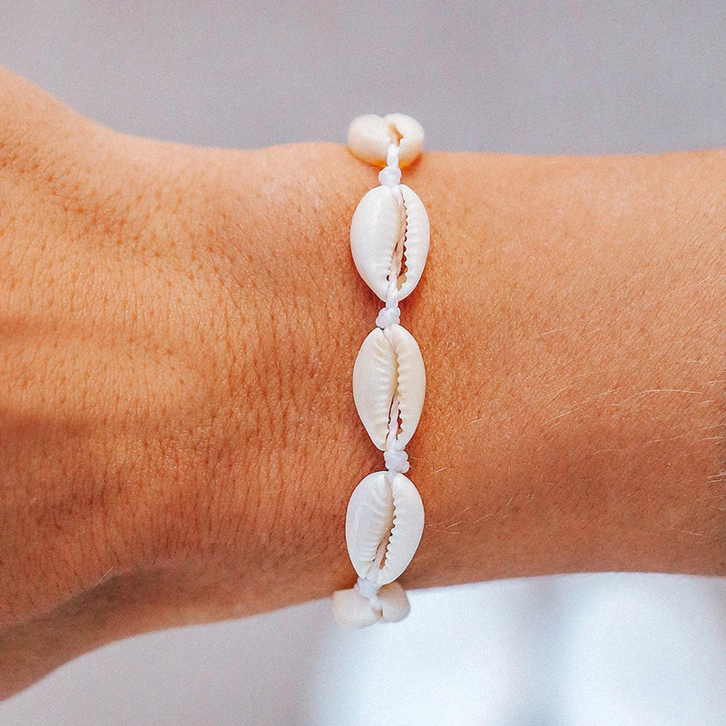 Load image into Gallery viewer, Pura Vida Women's Knotted Cowries Bracelet 2