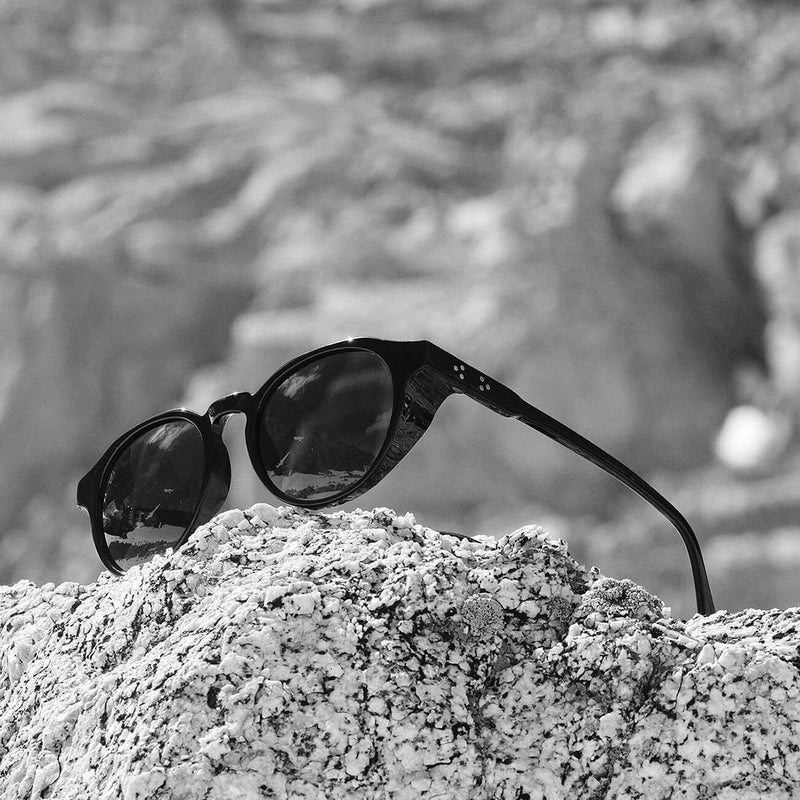 Load image into Gallery viewer, RAEN Expedition Remmy Polarized Sunglasses - Recycled Black/Expedition Green 11