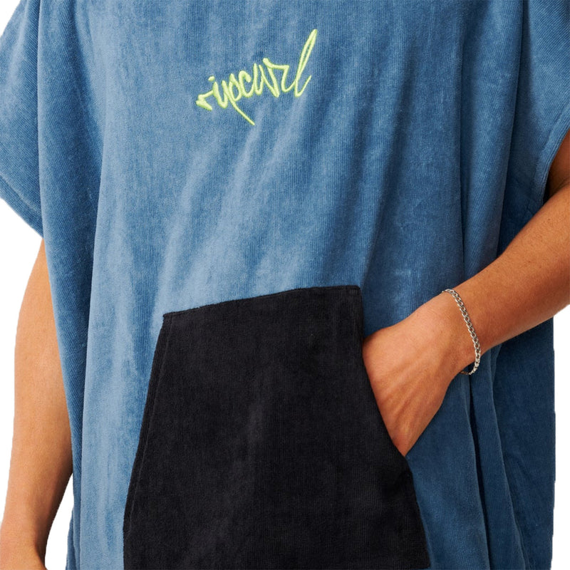 Load image into Gallery viewer, Rip Curl Logo Hooded Towel Changing Poncho 5