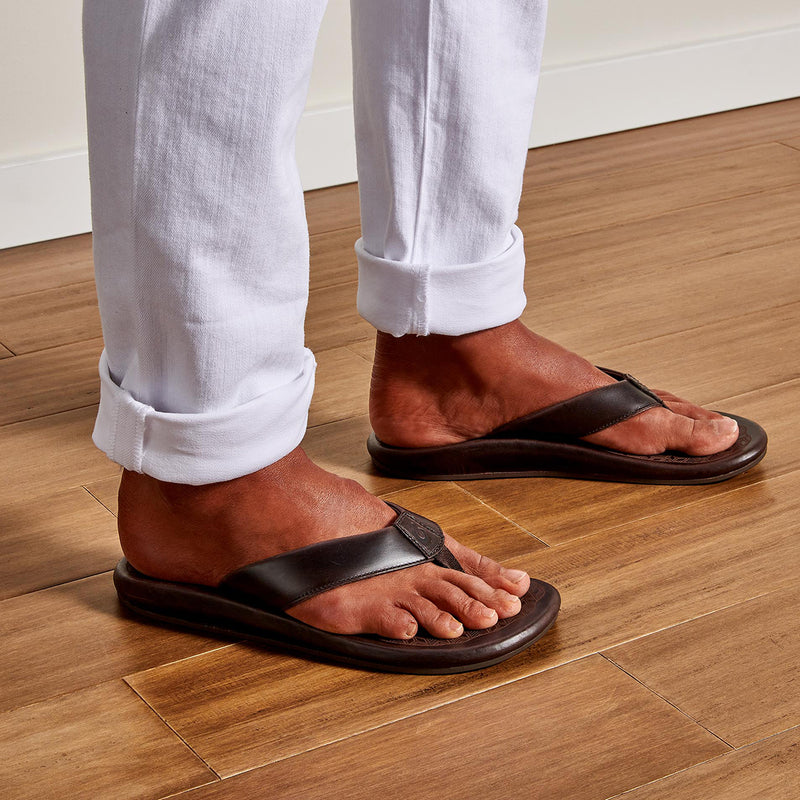 Load image into Gallery viewer, OluKai ‘Ilikai Sandals 5