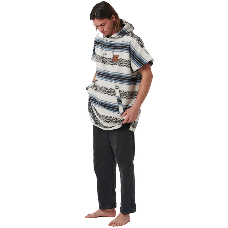 Load image into Gallery viewer, Slowtide Oso Hooded Changing Poncho 6