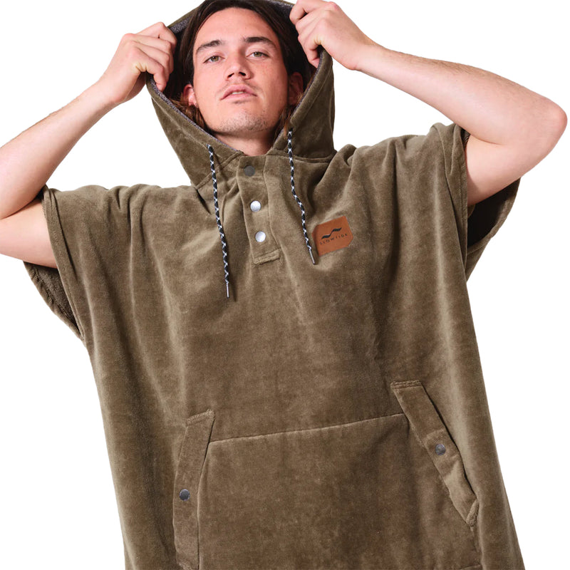 Load image into Gallery viewer, Slowtide The Digs Hooded Changing Poncho 19