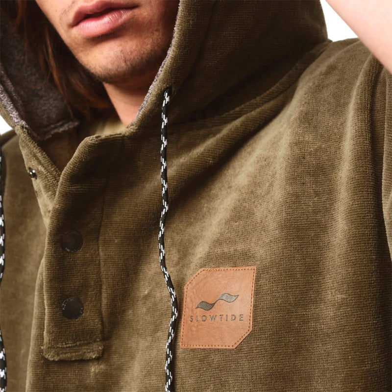 Load image into Gallery viewer, Slowtide The Digs Hooded Changing Poncho 20