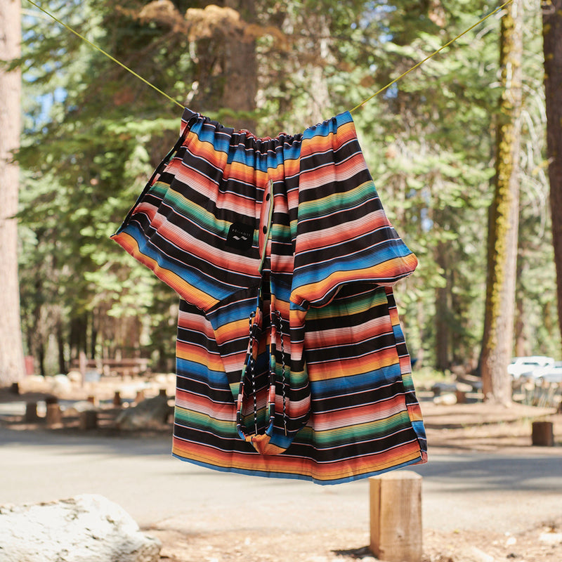 Load image into Gallery viewer, Slowtide Classical Joaquin Quick-Dry Hooded Changing Poncho 5