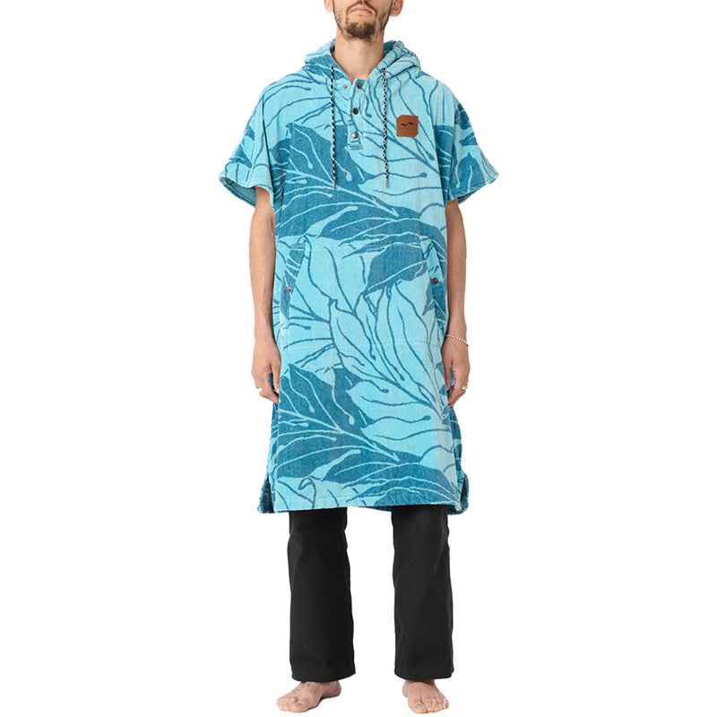 Load image into Gallery viewer, Slowtide Ulu Hooded Changing Poncho 6