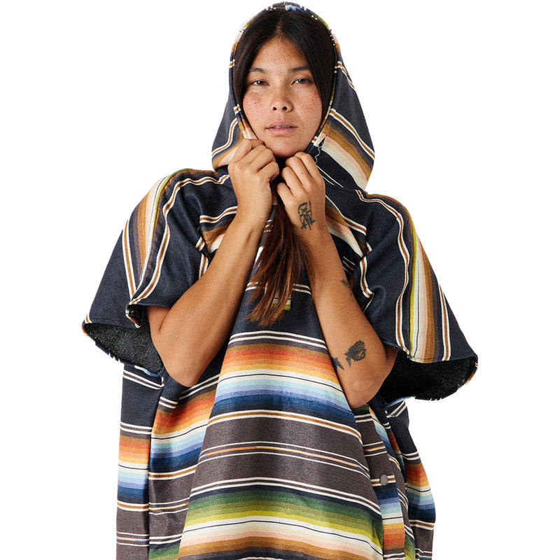 Load image into Gallery viewer, Slowtide Santana Hooded Changing Poncho 3