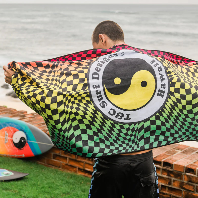Load image into Gallery viewer, Slowtide Walos Performance Quick-Dry Travel Towel 4