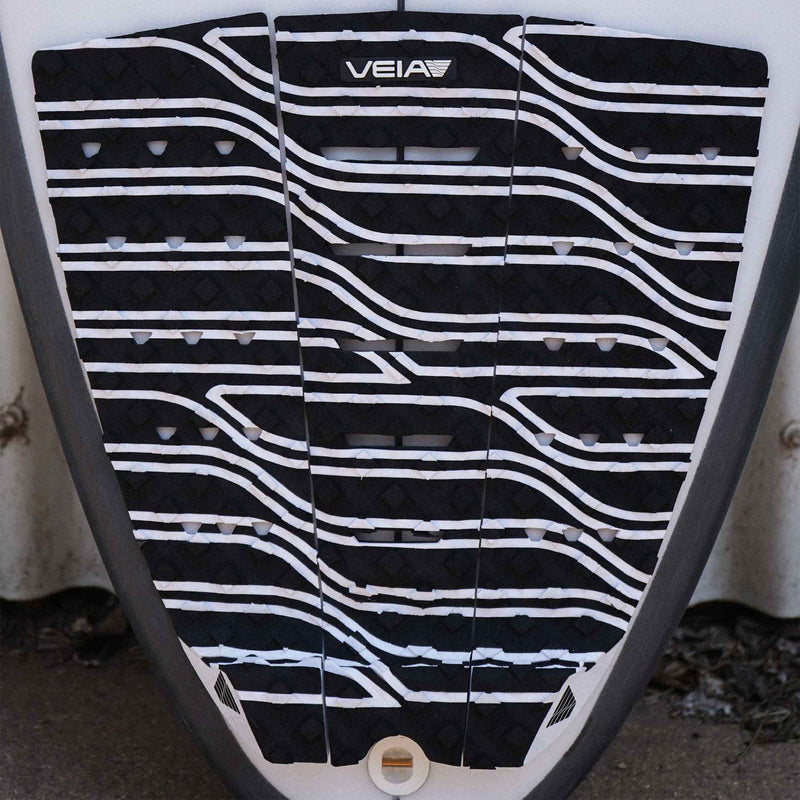Load image into Gallery viewer, VEIA Explorer Waveform Round Tail 3-Piece Traction Pad 2