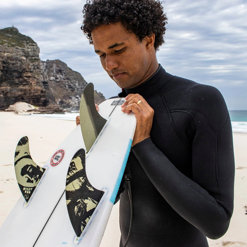 Load image into Gallery viewer, Captain Fin Co. Mikey February Single Tab Tri-Fin Set 5