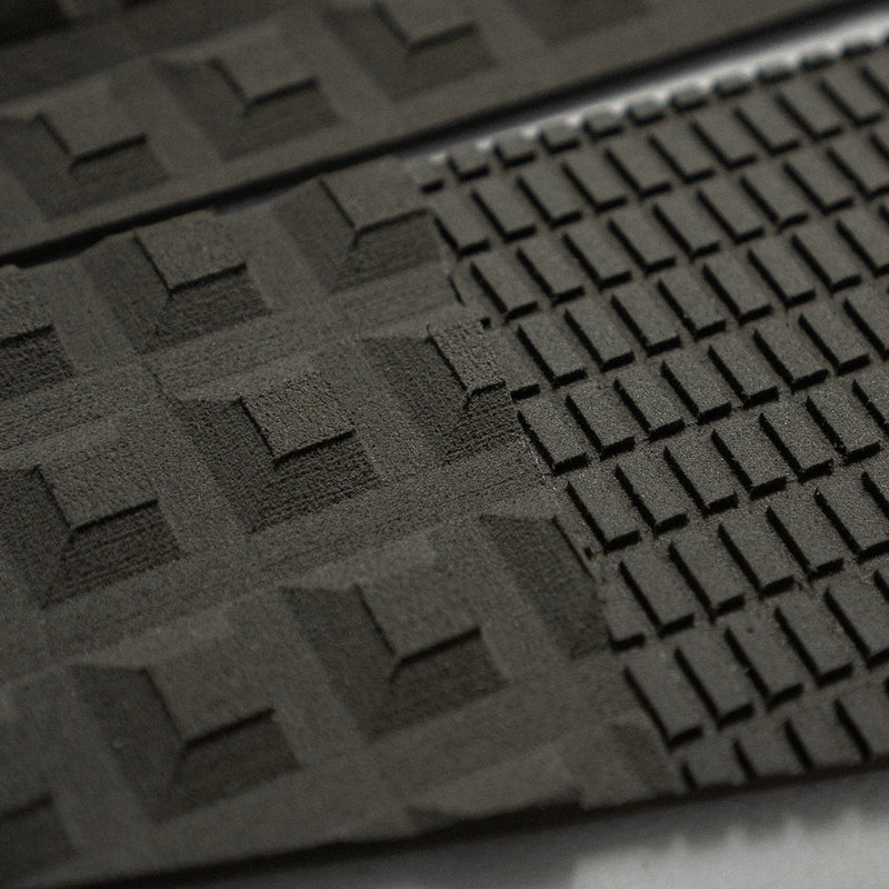 Load image into Gallery viewer, Futures Voodoo 3-Piece Traction Pad 4