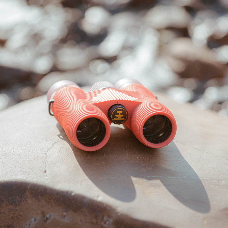 Load image into Gallery viewer, Nocs Provisions Field Issue 8×32 Waterproof Binoculars 9
