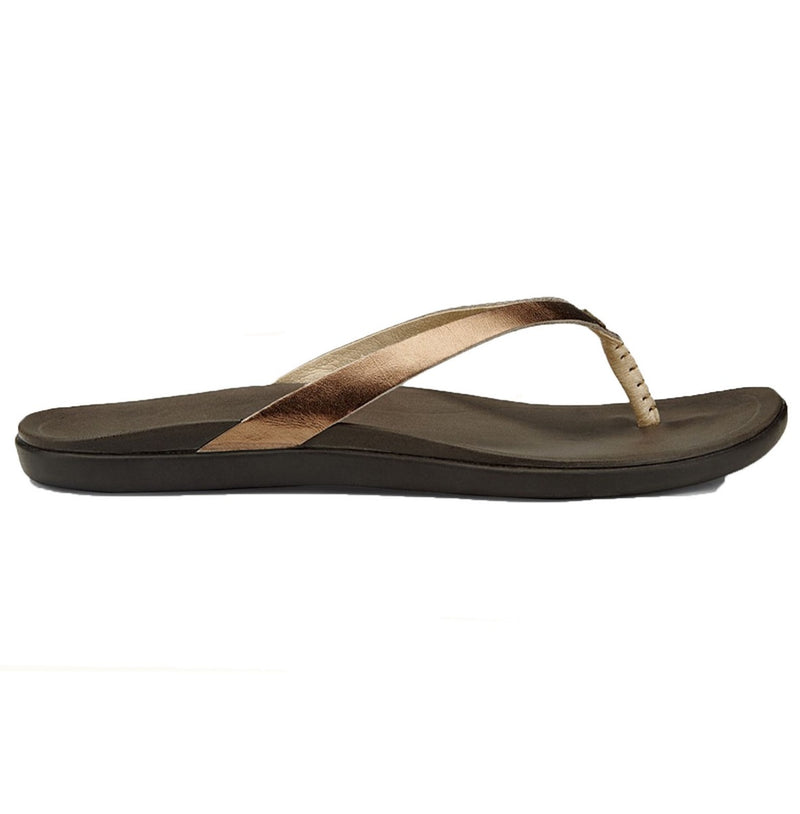 Load image into Gallery viewer, OluKai Women's Ho‘ōpio Leather Sandals 12